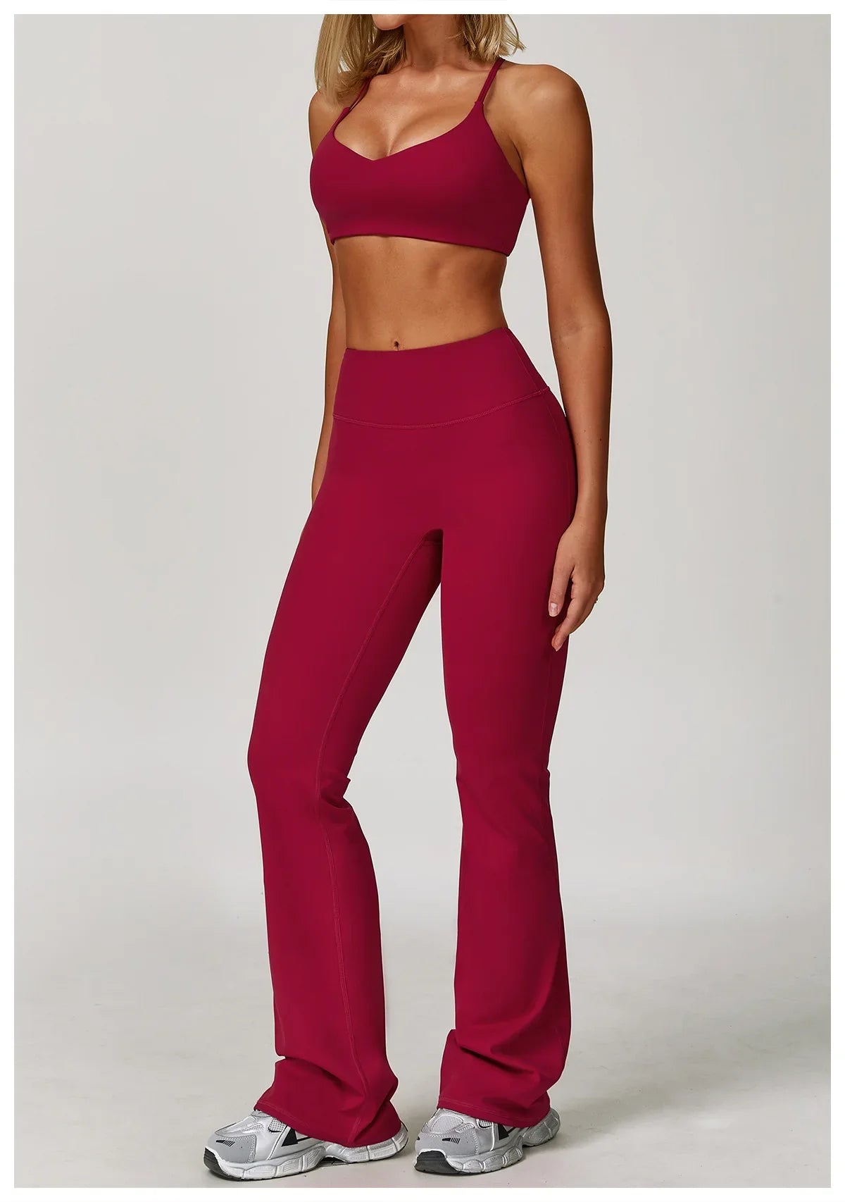 Women’s 2/3-Piece Sports Set – Stylish & Comfortable for Yoga & Running