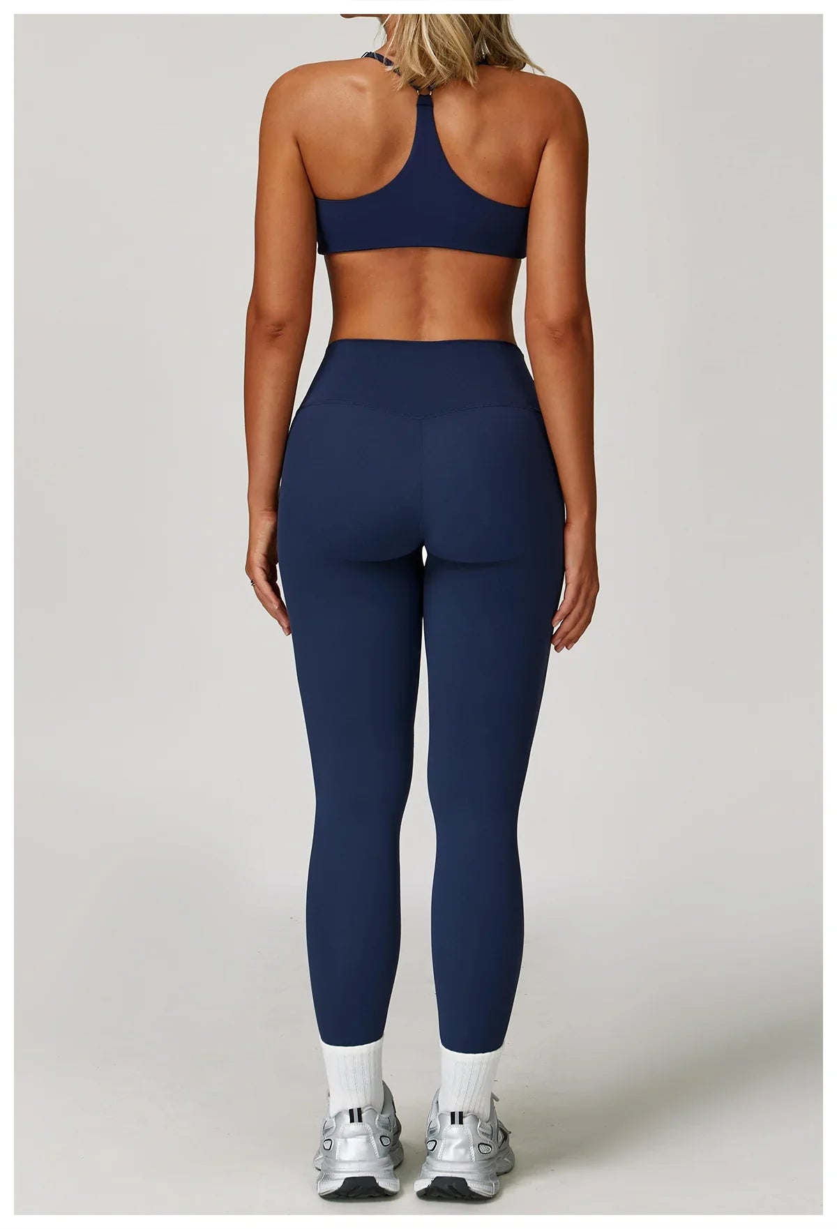 Women’s 2/3-Piece Sports Set – Stylish & Comfortable for Yoga & Running