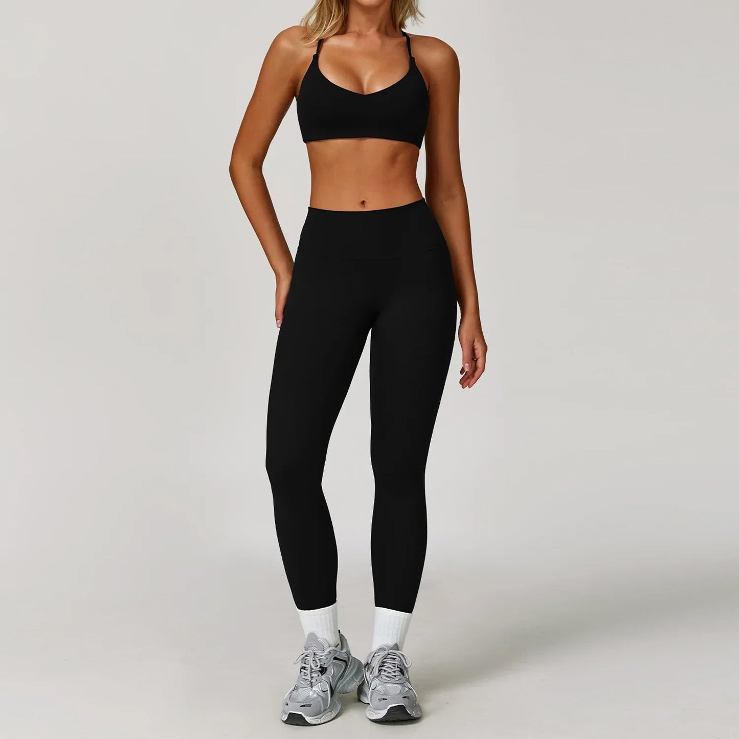 Women’s 2/3-Piece Sports Set – Stylish & Comfortable for Yoga & Running